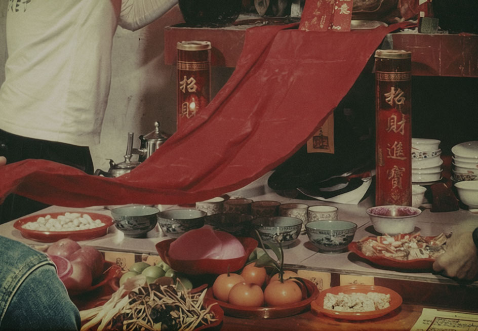 “学六壬伏英舘必须吃狗肉”